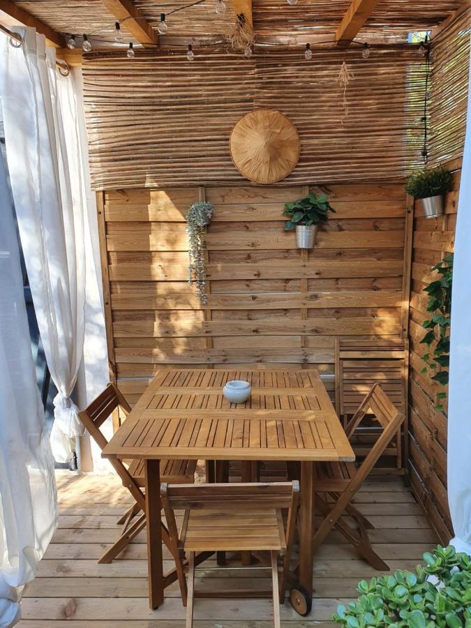 Une Nuit A Bali - Appartement Cocooning Solliès-Toucas 외부 사진